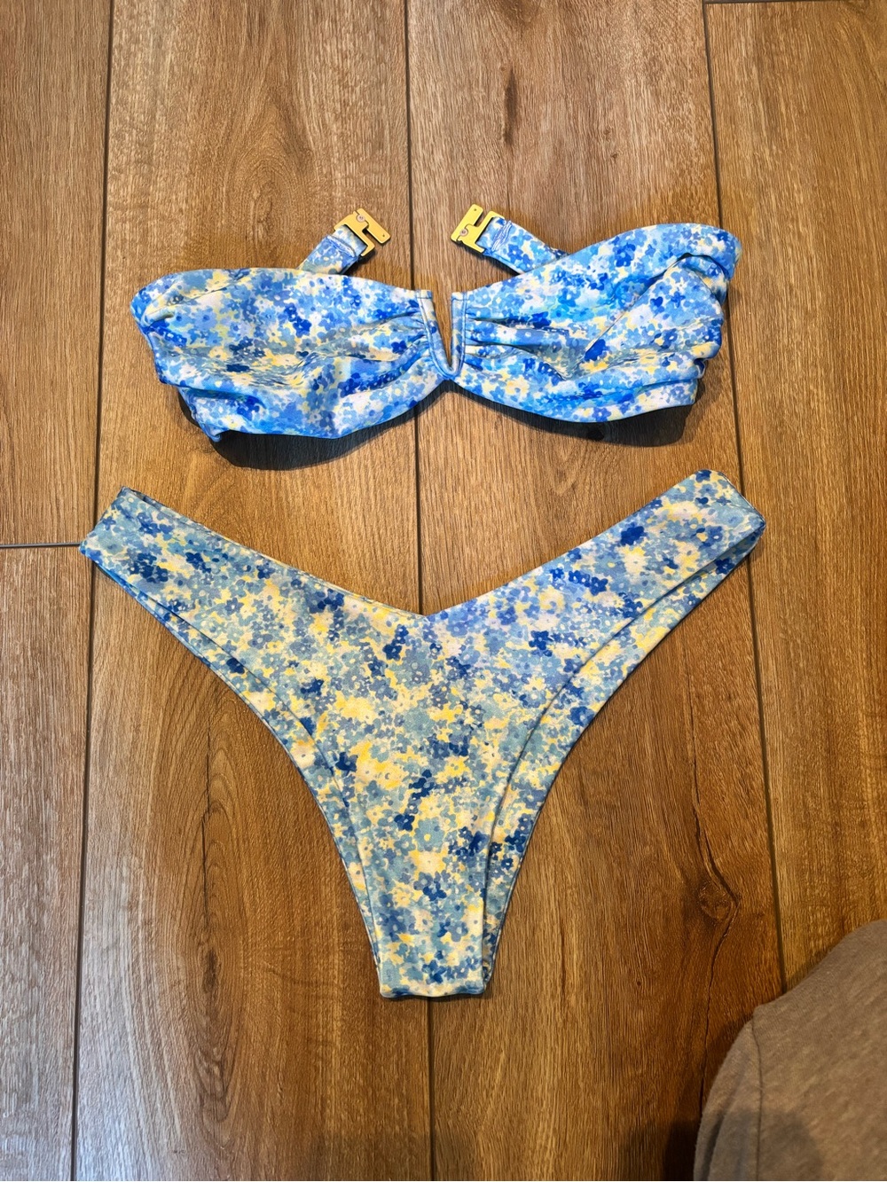 Kulani Kinis Bikini